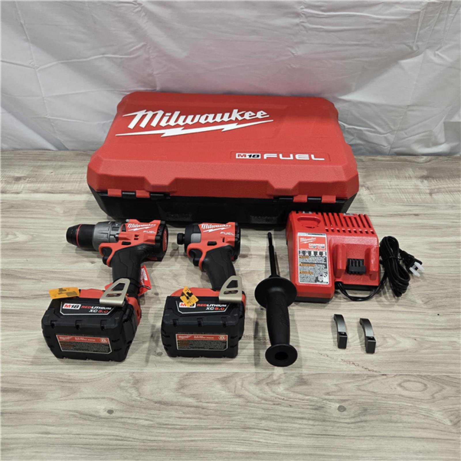 LIKE NEW! - MILWAUKEE FUEL 18V Brushless Cordless Hammer Drill and Impact Driver Combo Kit