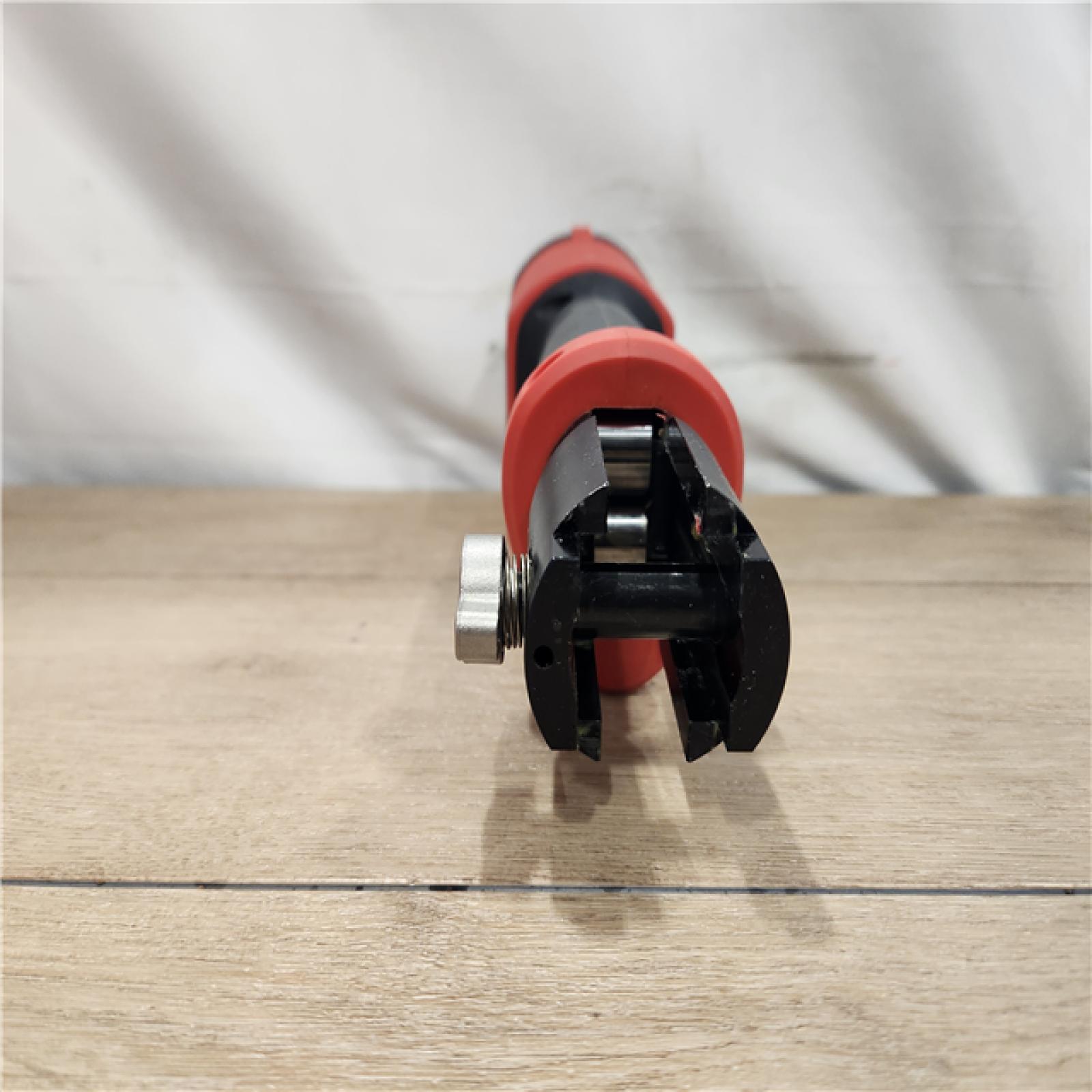 AS-IS- Milwaukee M18 18V Lithium-Ion Cordless Short Throw Press Tool Kit