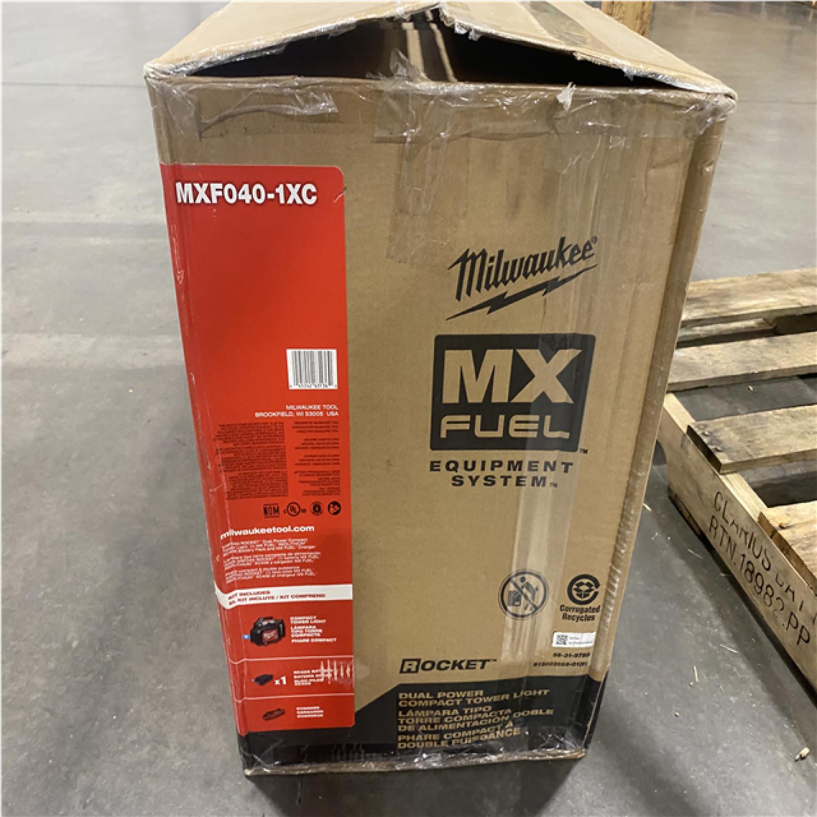 Dallas Location- As-Is Milwaukee - MX FUEL ROCKET Dual Power Compact Tower Light Kit with (1) XC406 Battery Pack and (1) MX Charger Milwaukee - MX FUEL ROCKET Dual Power Compact Tower Light Kit with (1) XC406 Battery Pack and (1) MX Charger Milwaukee