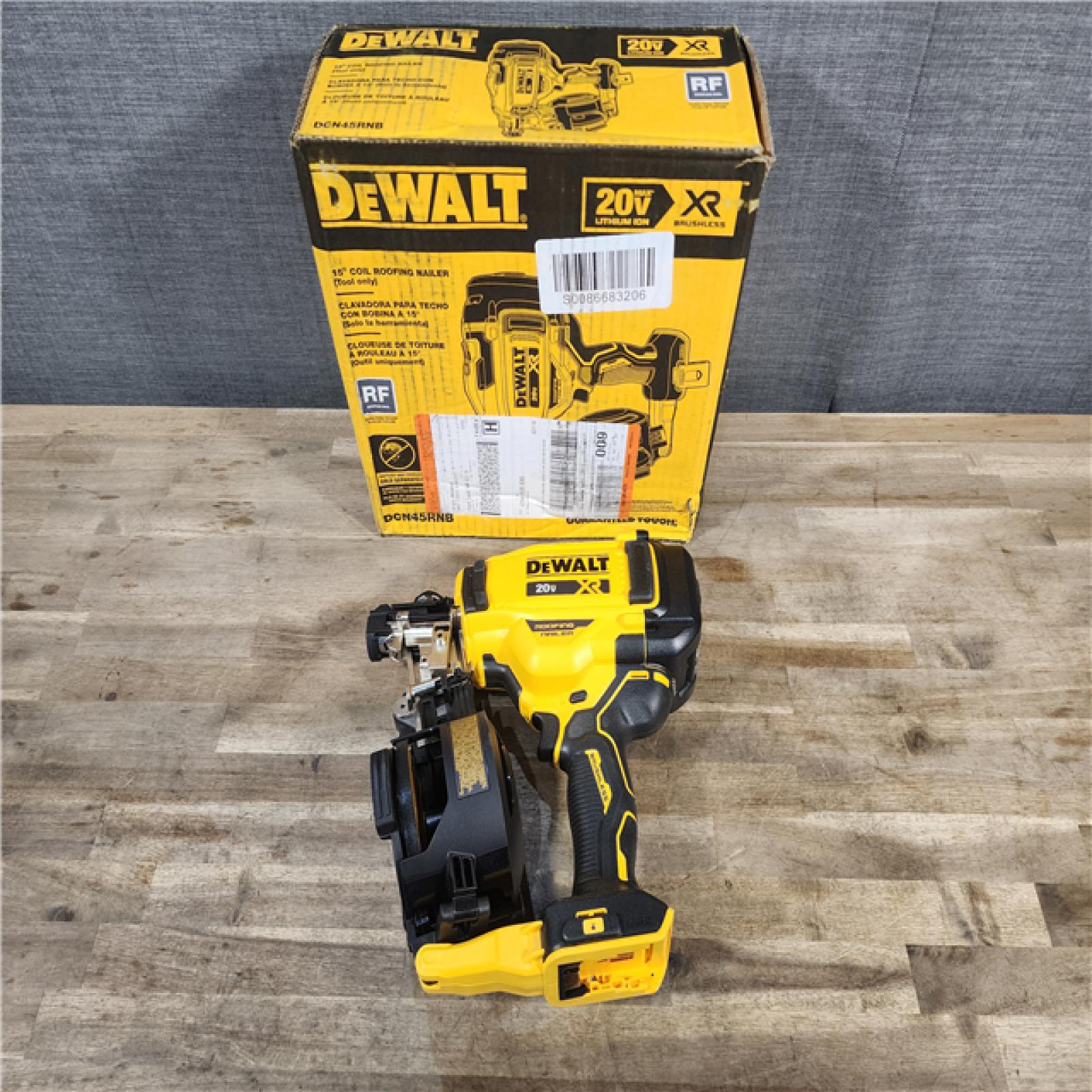HOUSTON LOCATION - AS-IS (APPEARS LIKE NEW) DeWalt DCN45RNB 20V Max 15 Degree Cordless Coil Roofing Nailer (Tool Only)