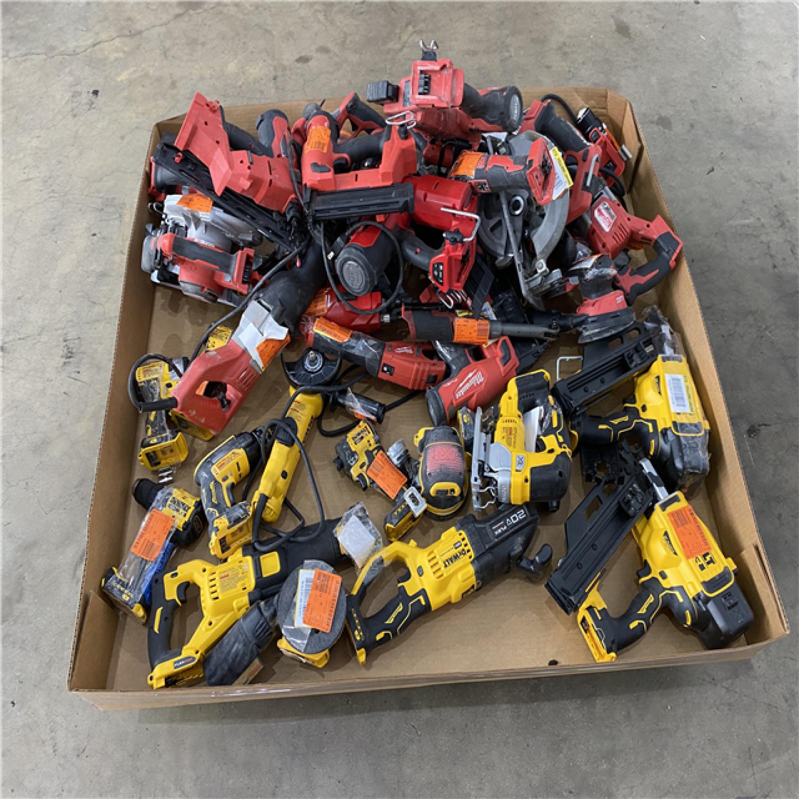 Houston Location AS IS - Tool Pallet