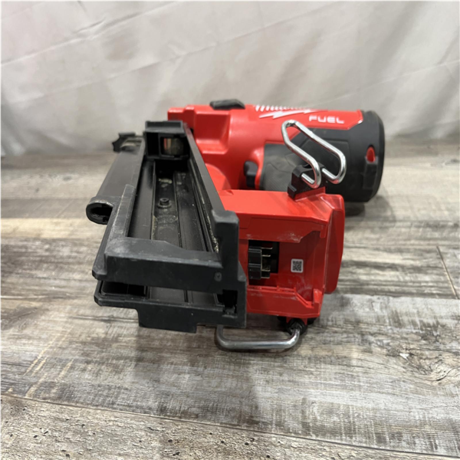 AS-IS Milwaukee FUEL 3-1/2 in. 18-Volt 21-Degree Lithium-Ion Brushless Cordless Framing Nailer (Tool-Only)
