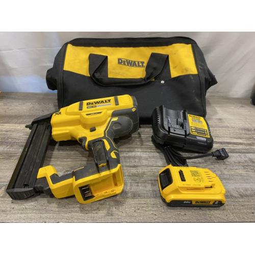 AS-IS DEWALT 20V MAX XR Lithium-Ion Cordless 18-Gauge Narrow Crown Stapler Kit