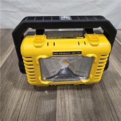 GOOD DeWalt 20-Volt MAX Compact Task Light (Tool Only)
