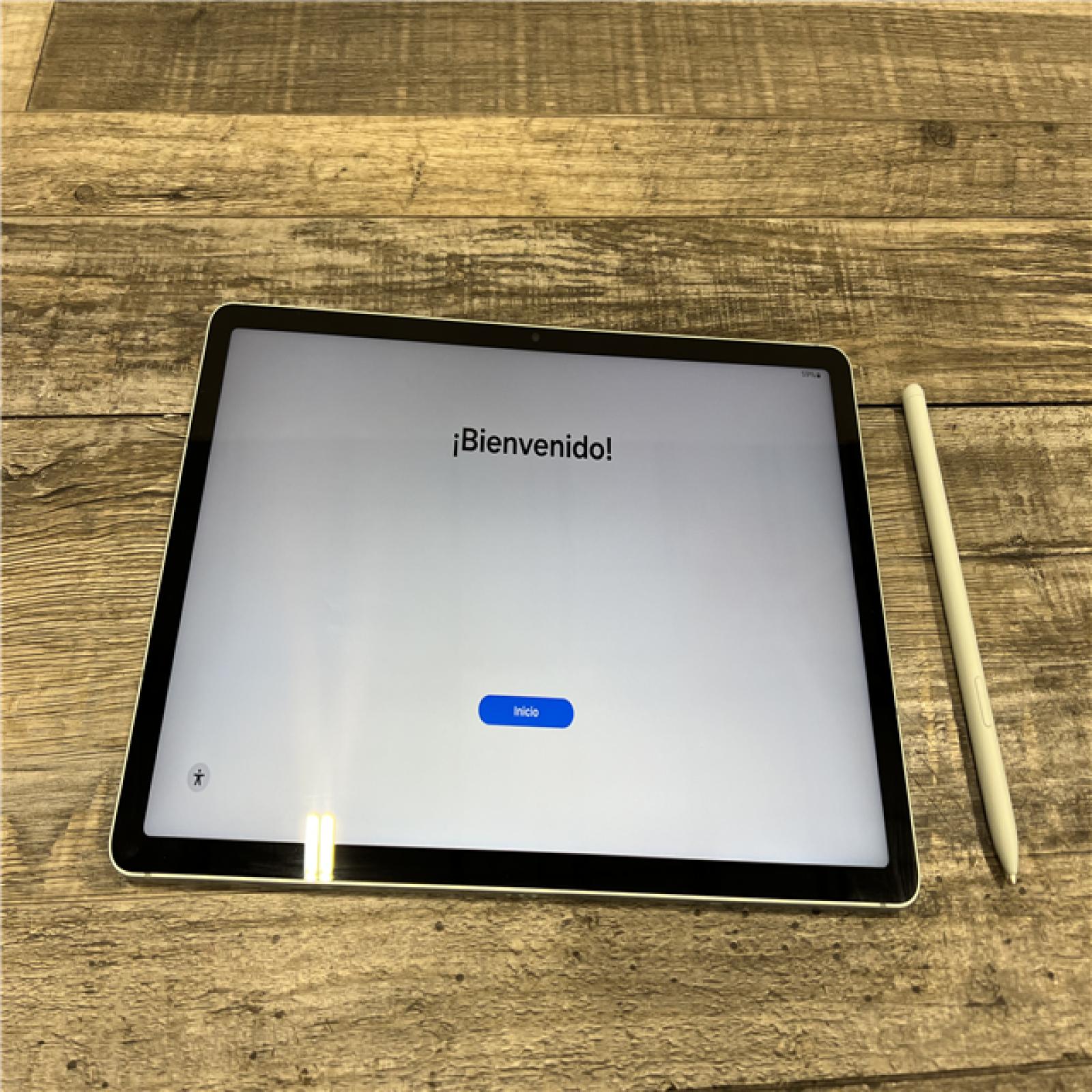 AS-IS Samsung - Galaxy Tab S10 FE - 10.9 128GB - Wi-Fi - with S-Pen - Blue
