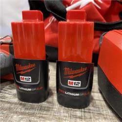 AS-IS Milwaukee  FUEL 12V Lithium-Ion Brushless Cordless 1/4 in. Hex Impact Driver Kit