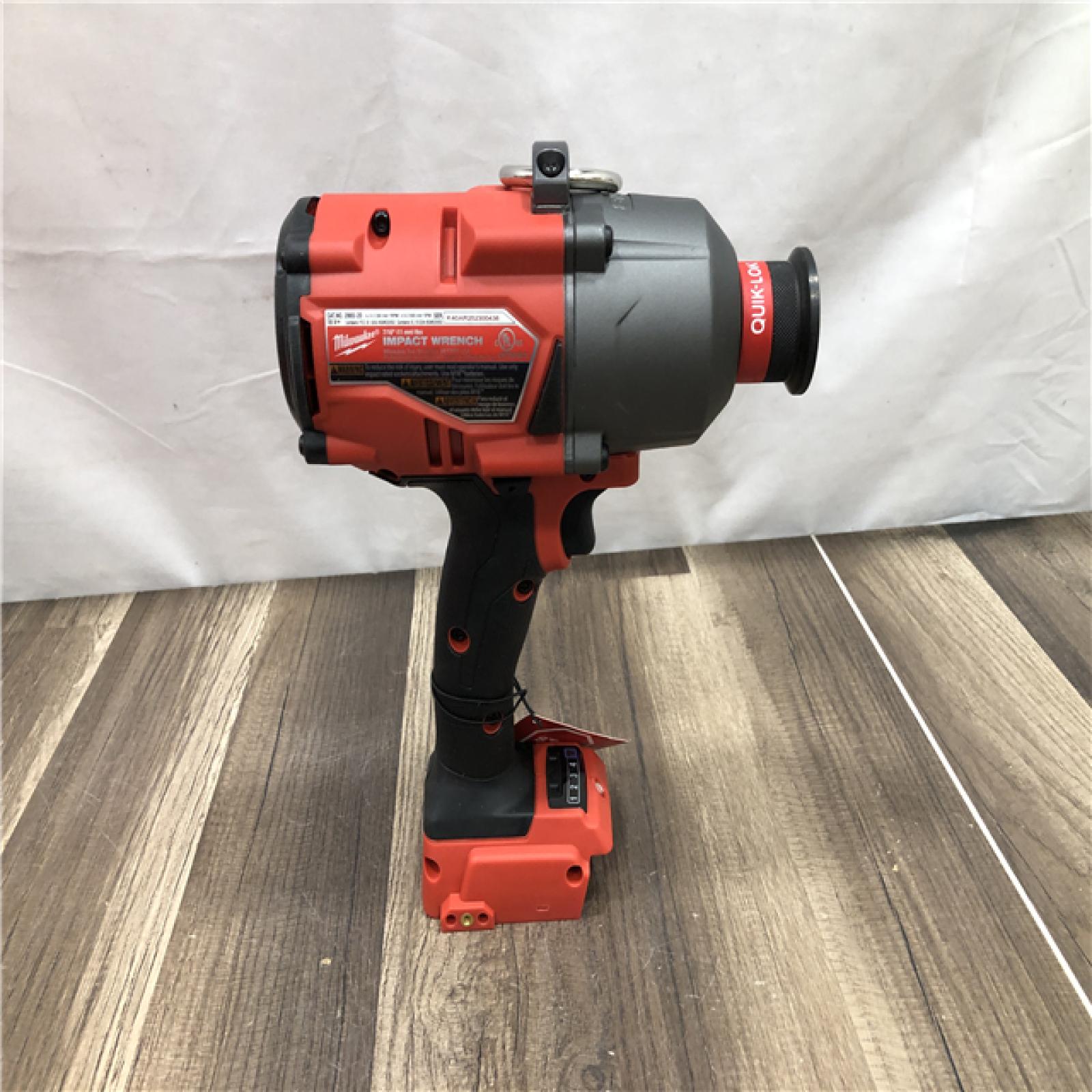 AS-IS Milwaukee FUEL ONE-KEY 18V Lithium-Ion Brushless Cordless 7/16 in. High-Torque Impact Wrench Kit