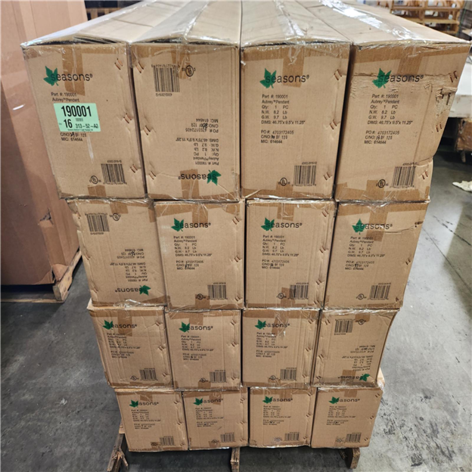 Phoenix Location NEW Seasons Aubery Pendant 5-Bulb Wall Light Fixture Pallet (16 Cases)