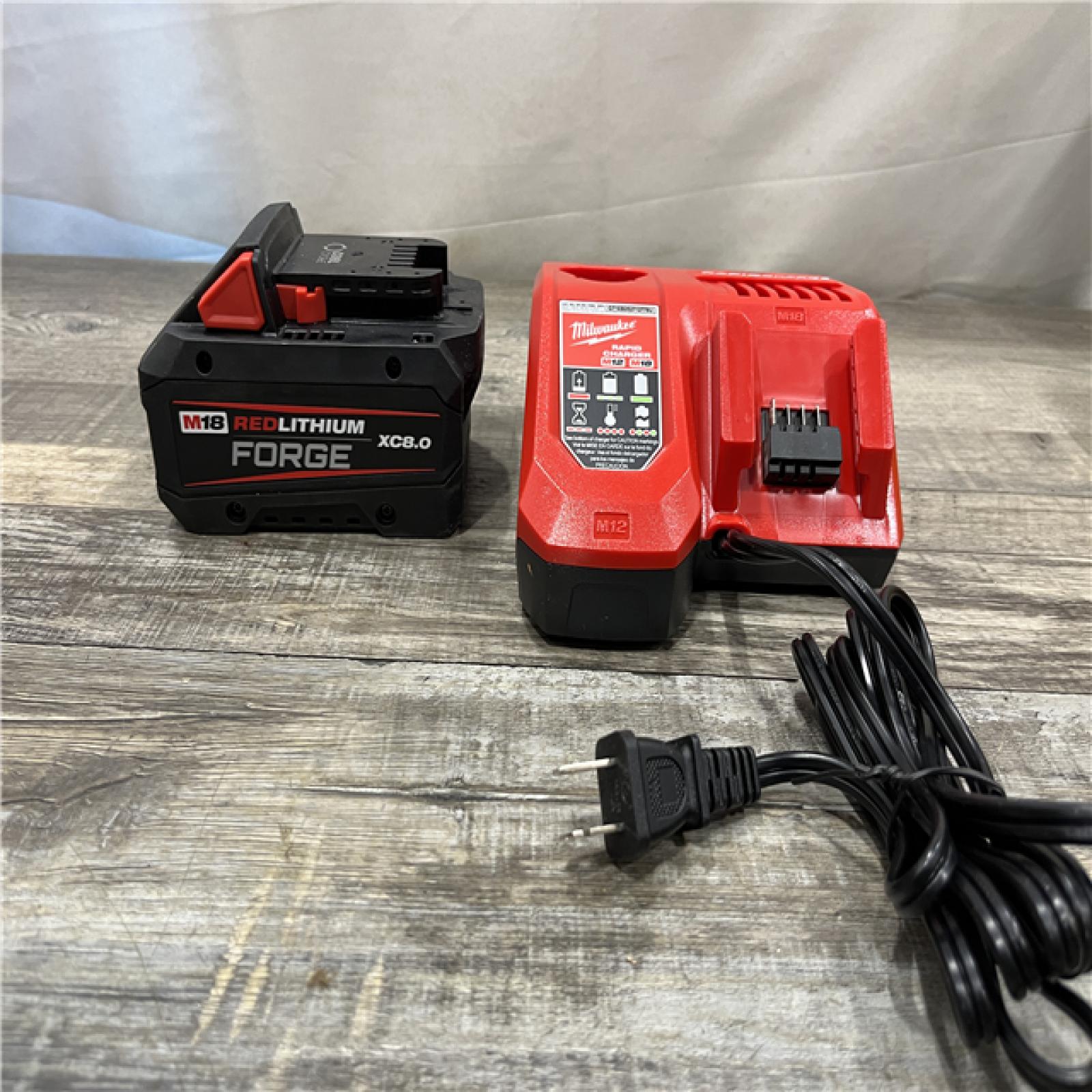 AS-IS Milwaukee 18-Volt Lithium-Ion REDLITHIUM FORGE Starter Kit with 8.0Ah Battery and Rapid Charger