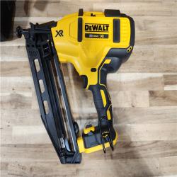 HOUSTON LOCATION - AS-IS DEWALT 20V MAX XR 16-Gauge Electric Cordless Angled Finishing Nailer Kit