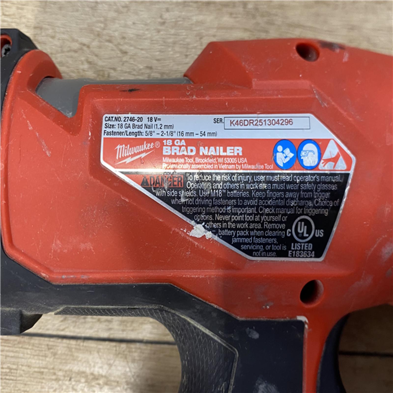 AS-IS Milwaukee FUEL 18-Volt Lithium-Ion Brushless Cordless Gen II 18-Gauge Brad Nailer (Tool-Only)