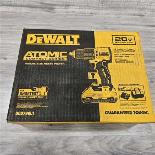 NEW! - DEWALT ATOMIC 20-Volt Lithium-Ion Cordless 1/2 in. Compact Hammer Drill with 3.0Ah Battery, Charger and Bag
