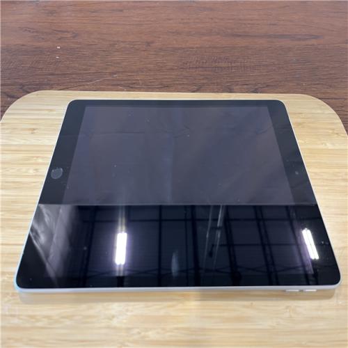Apple 10.2-inch iPad Wi-Fi + Cellular 64GB - Silver (9th Generation)