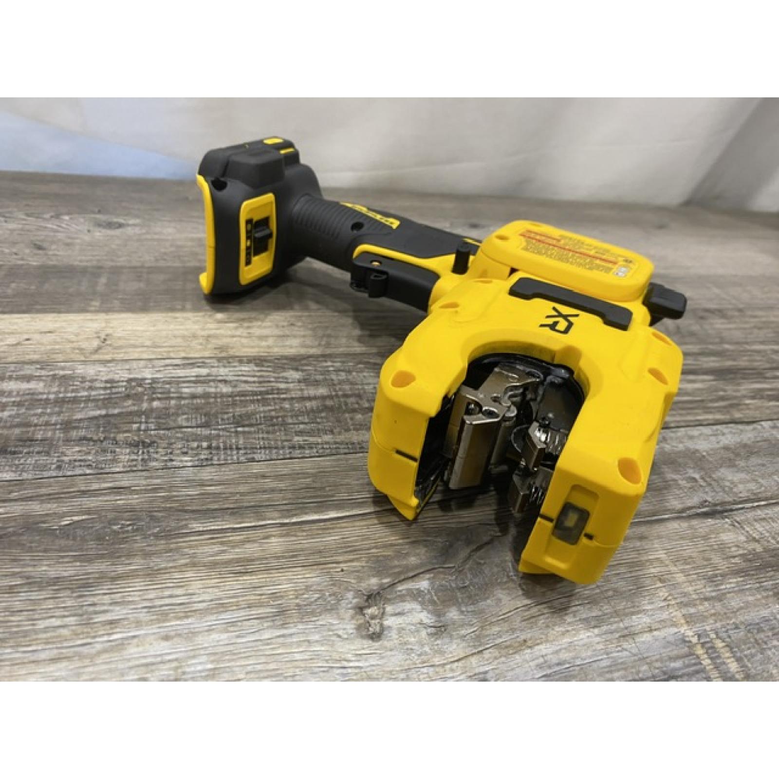 AS-IS DEWALT 20-Volt MAX XR Copper Cutter (Tool Only)