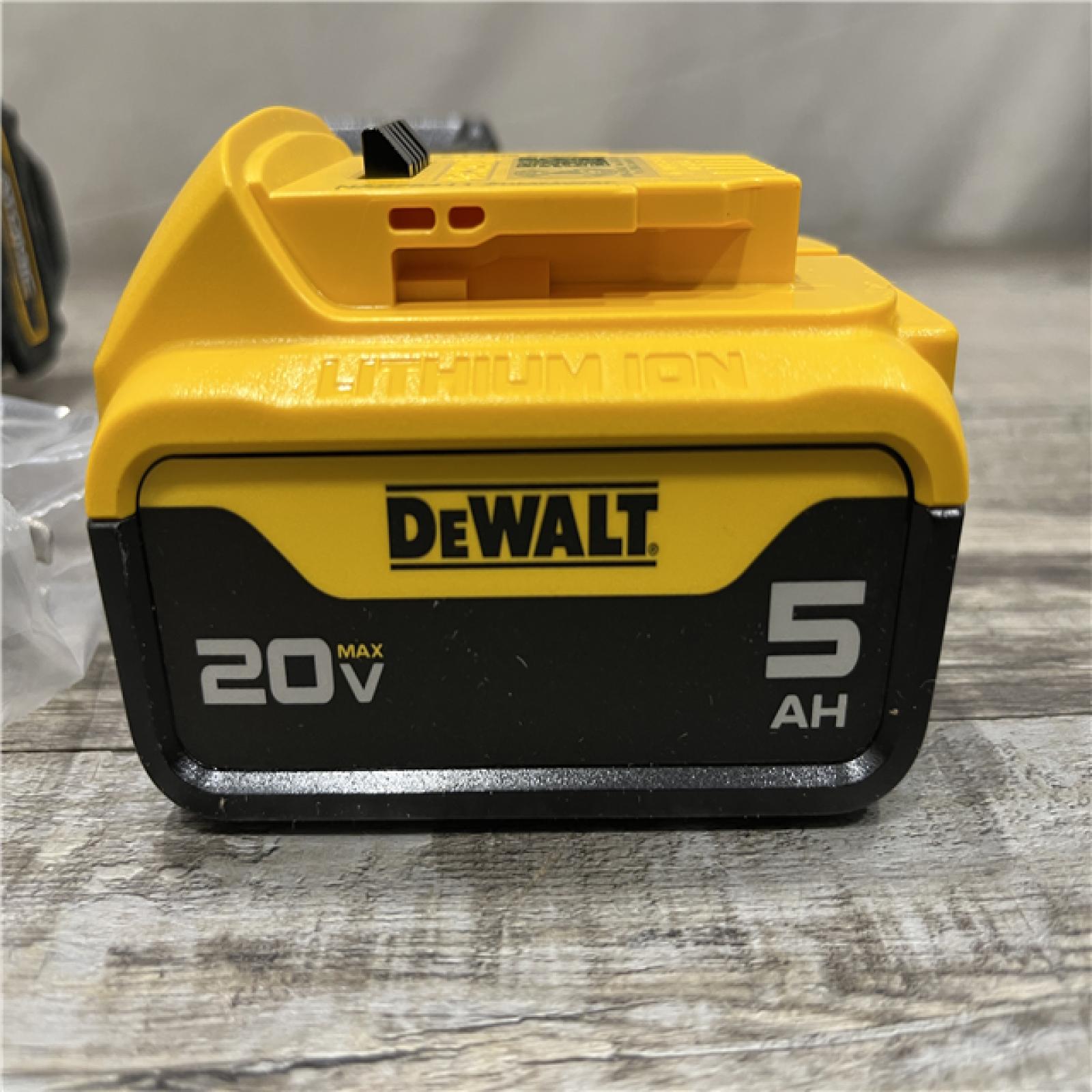 AS-IS DEWALT ATOMIC 20V Lithium-Ion Cordless 1/2 in. Hammer Drill Kit