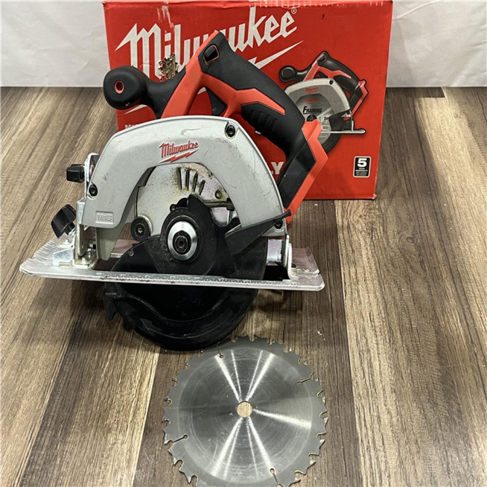 GOOG Milwaukee 2630-20 M18 Cordless 6-1/2 Circular Saw Bare Tool Only - All