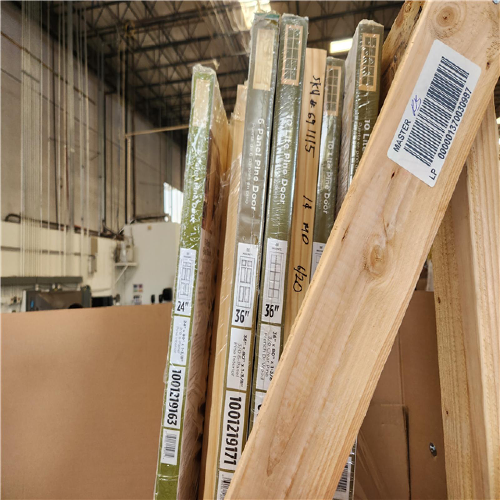 Phoenix AS-IS Mixed Masonite Pine Interior Door Pallet (8-Doors)