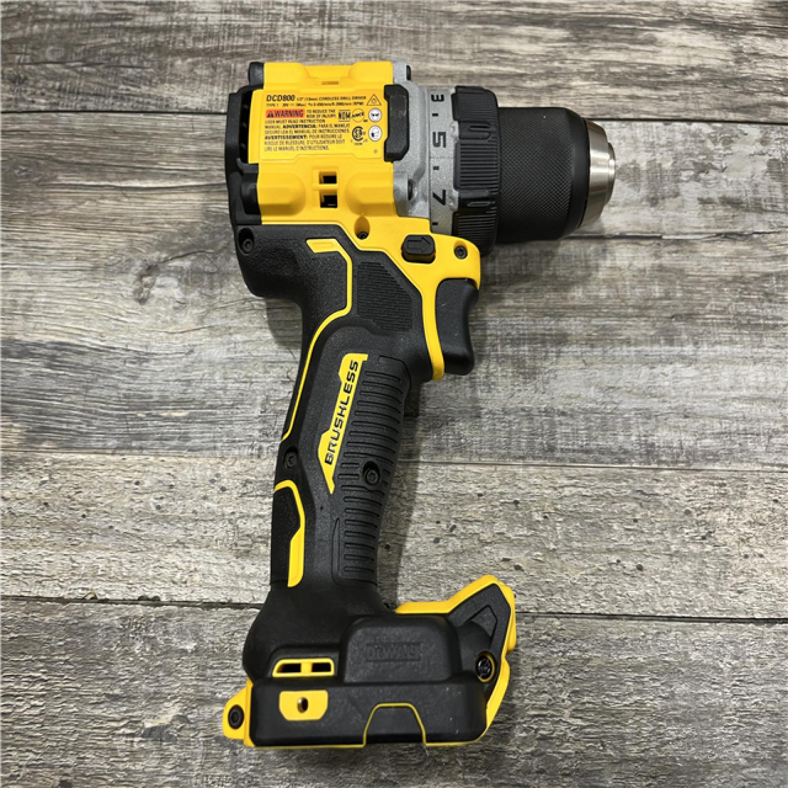 AS-IS DEWALT 20V MAX XR Brushless Cordless 1/2 Drill/Driver Kit
