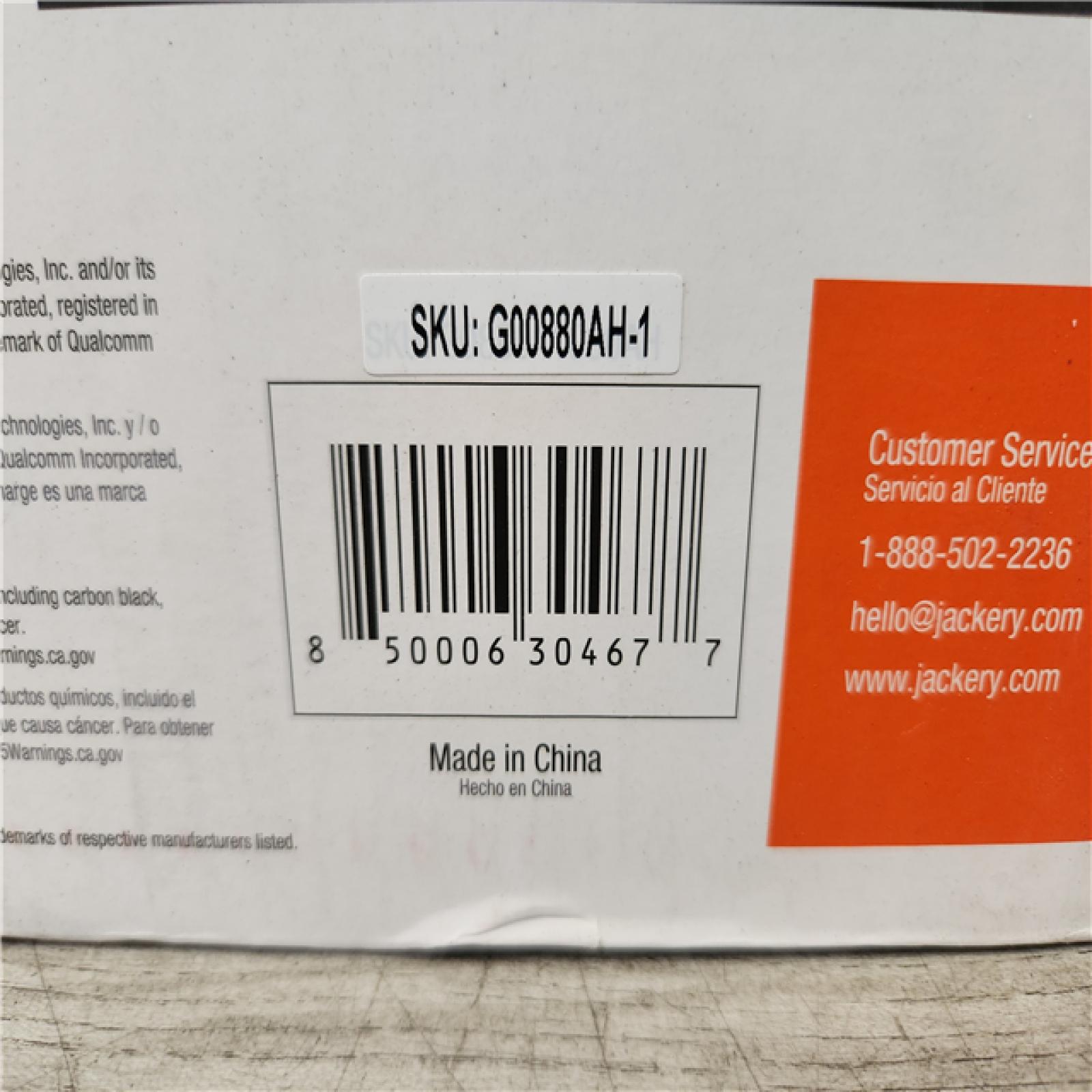 Phoenix Location NEW Jackery Explorer 880, 880Wh/1000W Model No: Explorer 880 (Sealed)