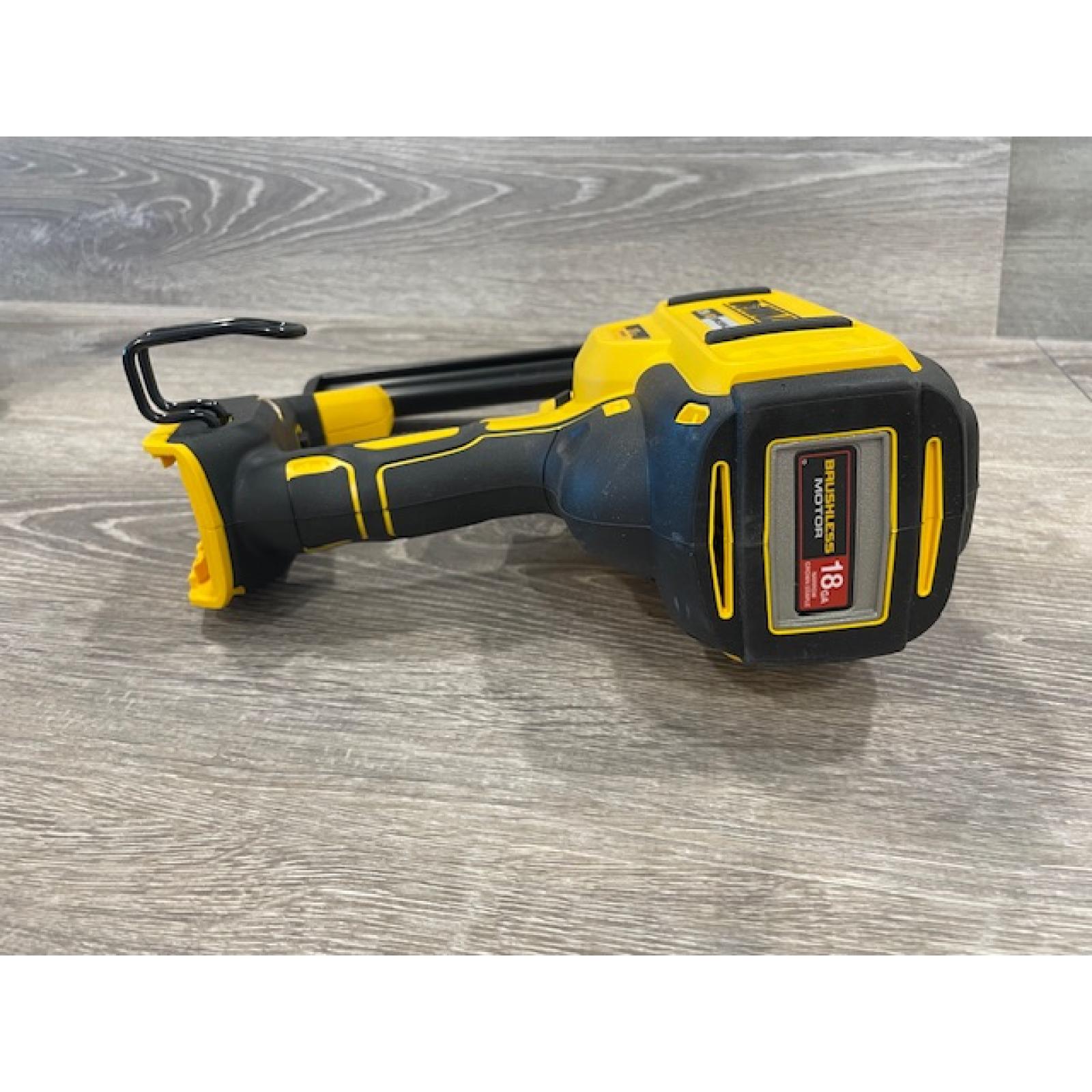 AS-IS DEWALT 20V MAX XR Lithium-Ion Cordless 18-Gauge Narrow Crown Stapler Kit