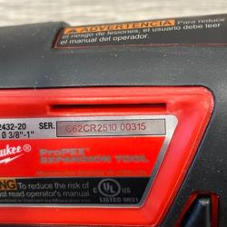 AS-IS Milwaukee M12 12-Volt Lithium-Ion Cordless ProPEX Expansion Tool Kit