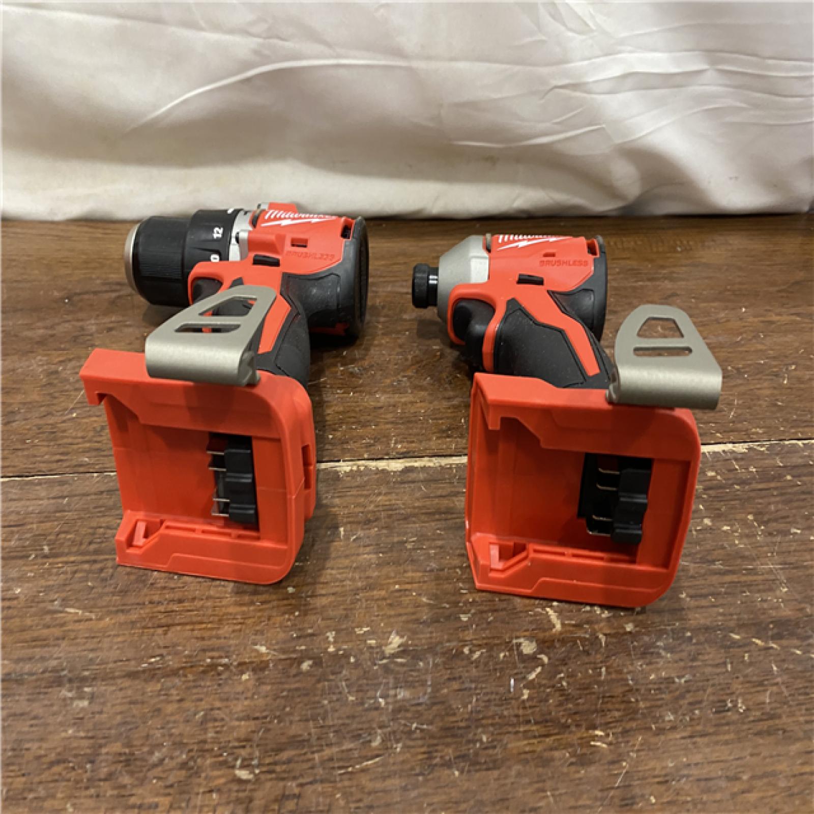AS-IS Milwaukee M12 2534-21 Steel Curved Cordless Pruner