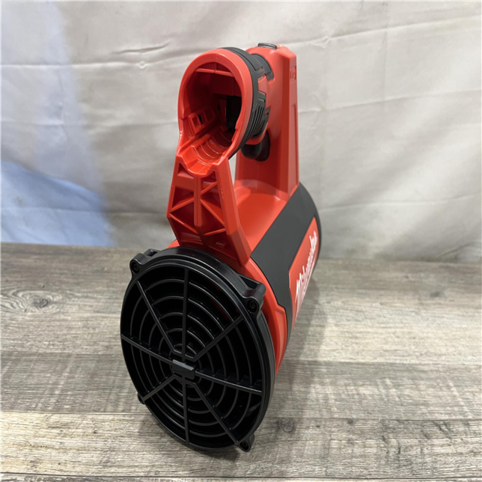 AS-IS Milwaukee 12V Lithium-Ion Cordless Compact Spot Blower (Tool-Only)