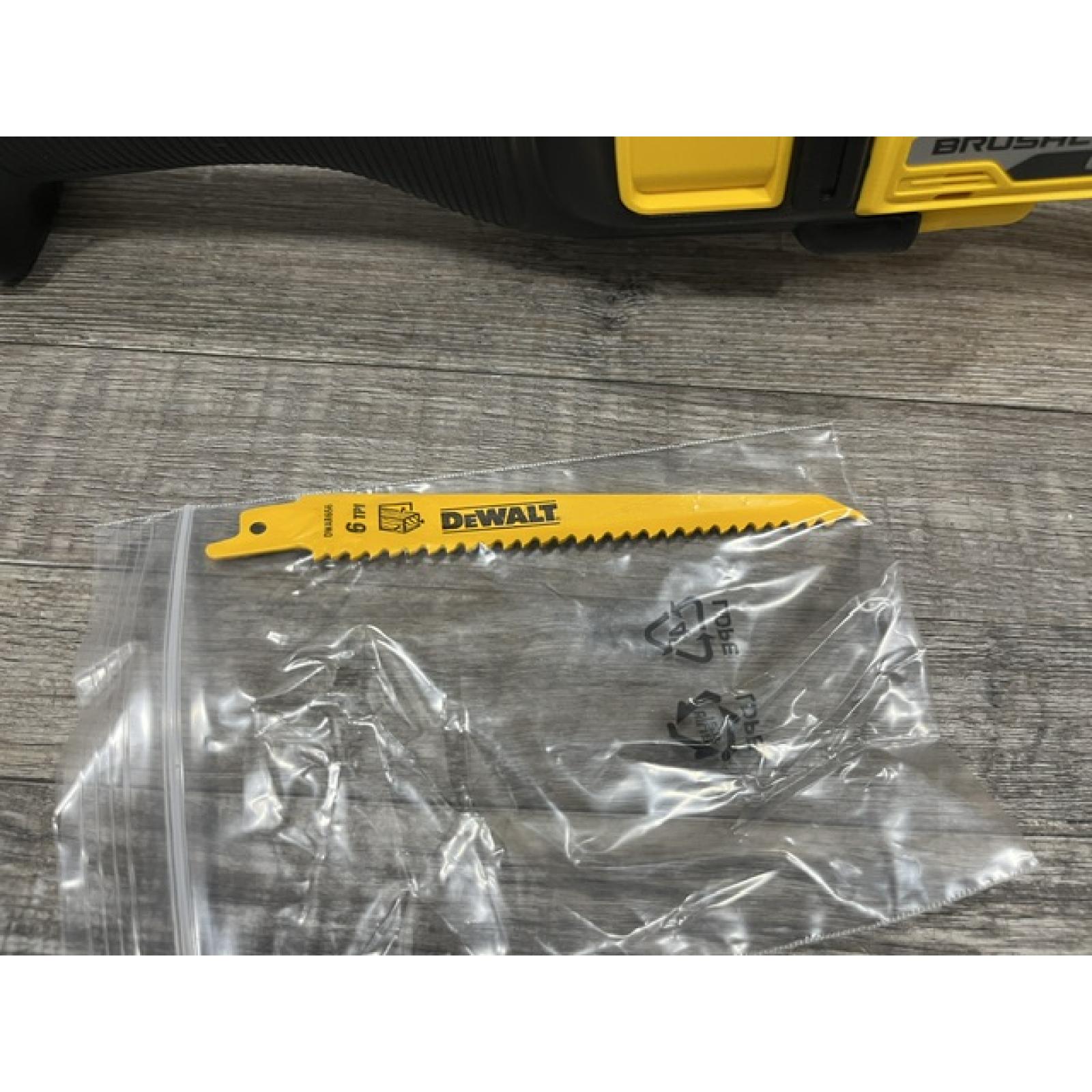NEW - DEWALT FLEXVOLT 60V MAX Cordless Brushless Reciprocating Saw (Tool Only)