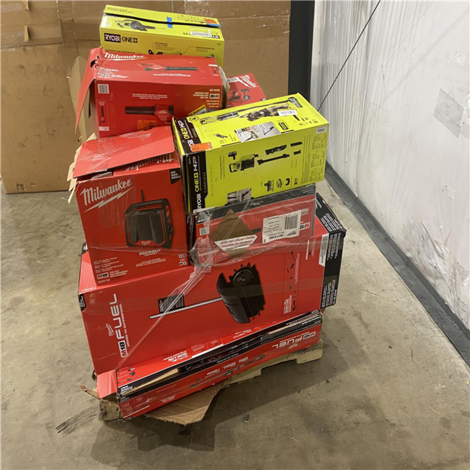 HOUSTON LOCATION - AS-IS TOOL PALLET