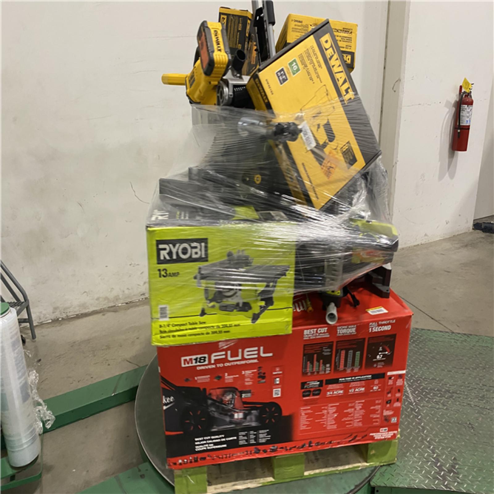 Dallas Location - As-Is Tool Pallet