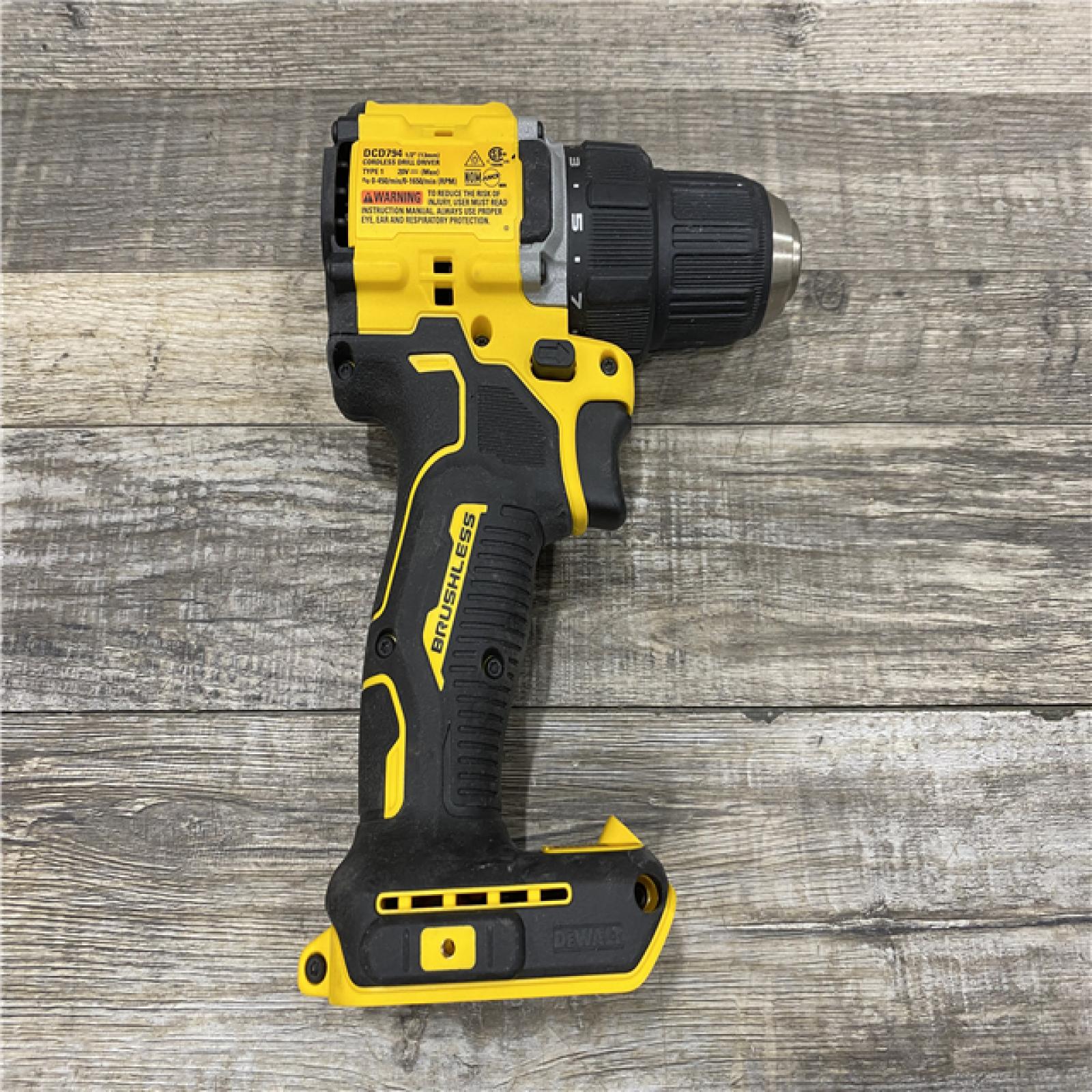AS-IS DEWALT Atomic 20V Lithium-Ion Cordless Compact 1/2 in. Drill/Driver Kit