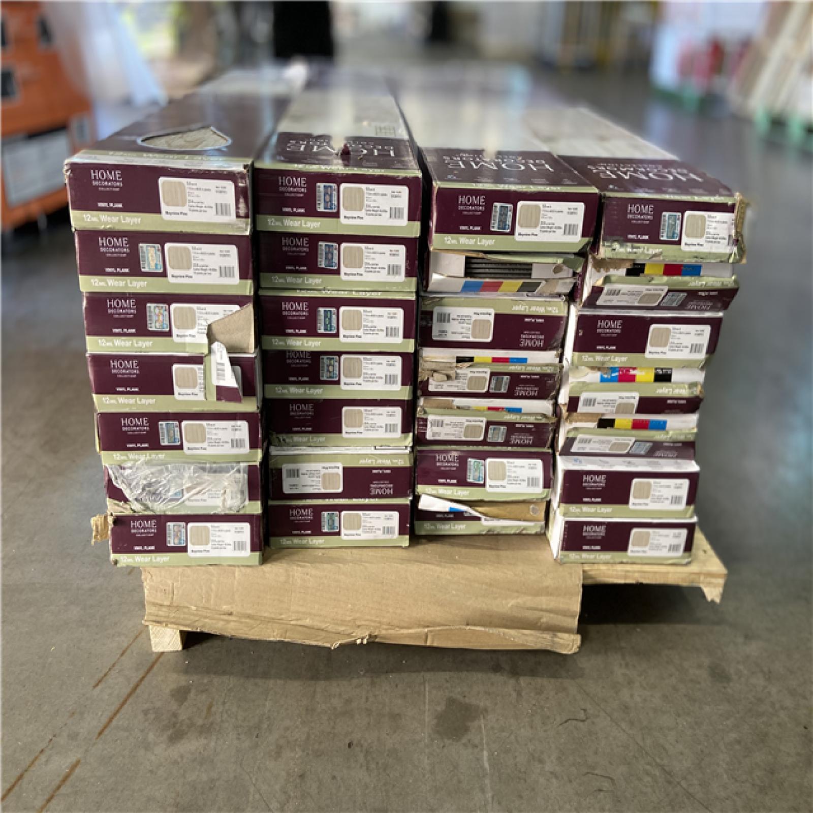 DALLAS LOCATION - Home Decorators Collection Bayview Pine 12 MIL x 7 in. W x 48 in. L Waterproof Click Lock Luxury Vinyl Plank Flooring (23.8 sq. ft. /Case) - 28 CASES