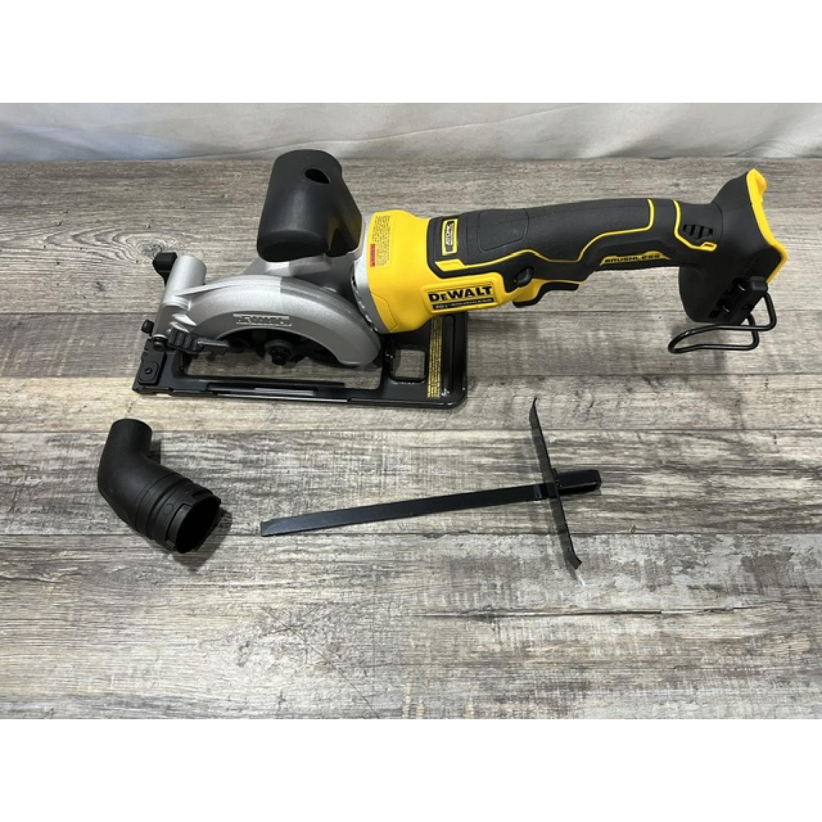 AS-IS DEWALT ATOMIC 20V MAX Cordless Brushless 4-1/2 in. Circular Saw (Tool Only)