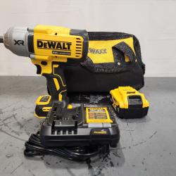 AS-IS- Dewalt 20V MAX Lithium-Ion Cordless 1/2 in. Impact Wrench Kit W/ BATTERY & CHARGER