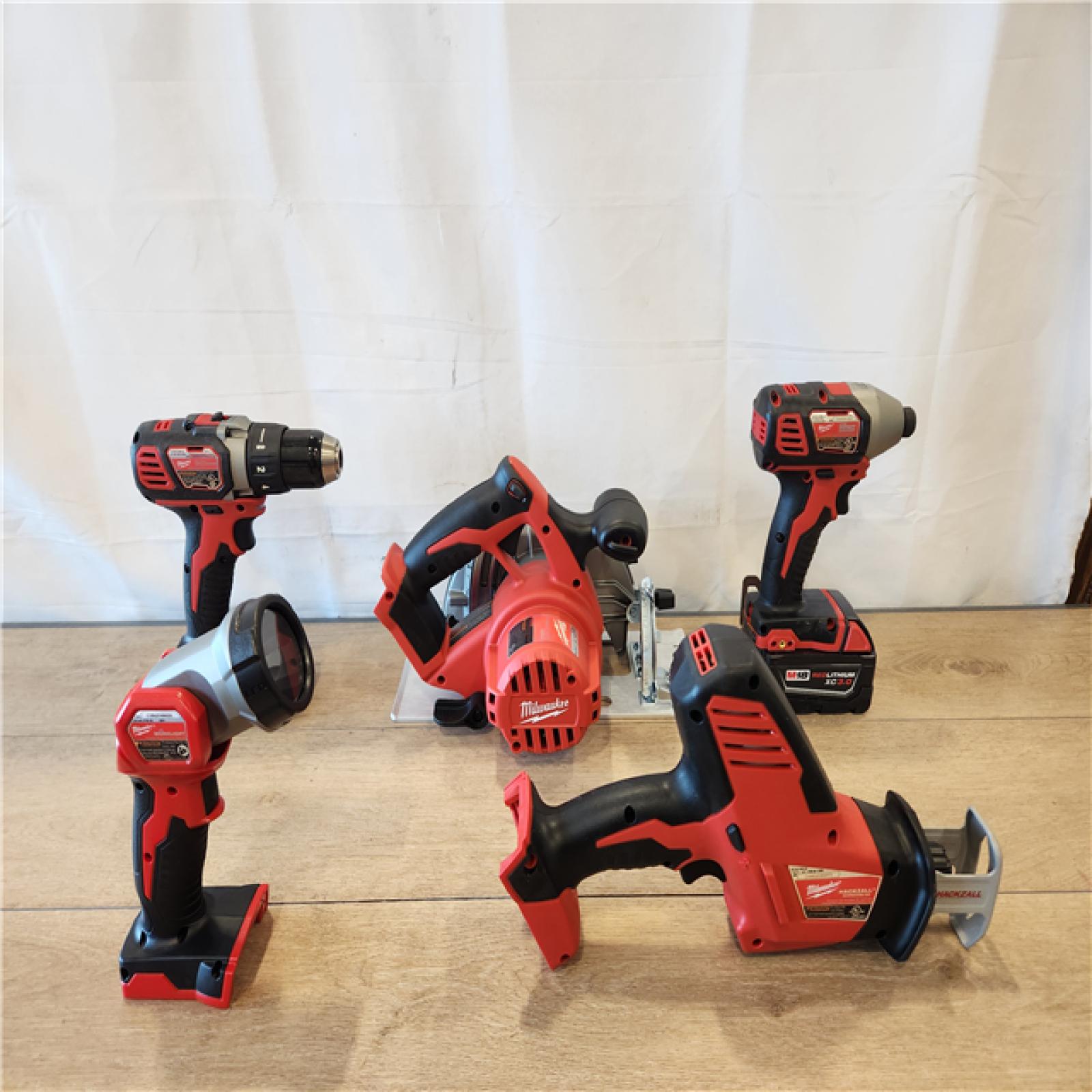 AS-IS- Milwaukee 18V Lithium-Ion Cordless (5-Tool) Combo Kit