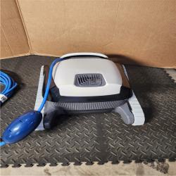 HOUSTON LOCATION - AS-IS Explorer E20 Robotic Vacuum Pool Vacuum for in-Ground Swimming Pools