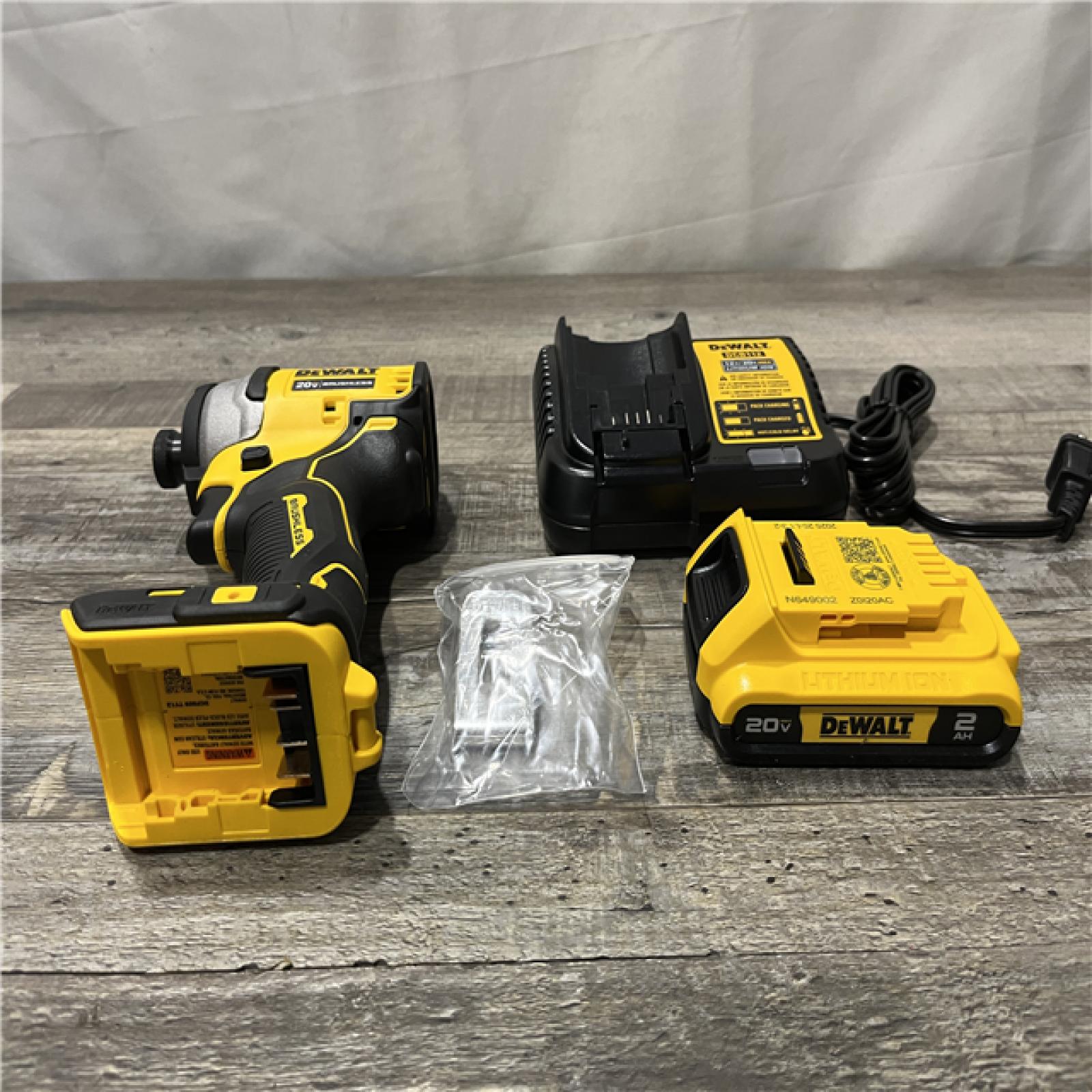 AS-IS DEWALT Atomic 20V Max Lithium-Ion Brushless Cordless Compact 1/4 in. Impact Driver Kit