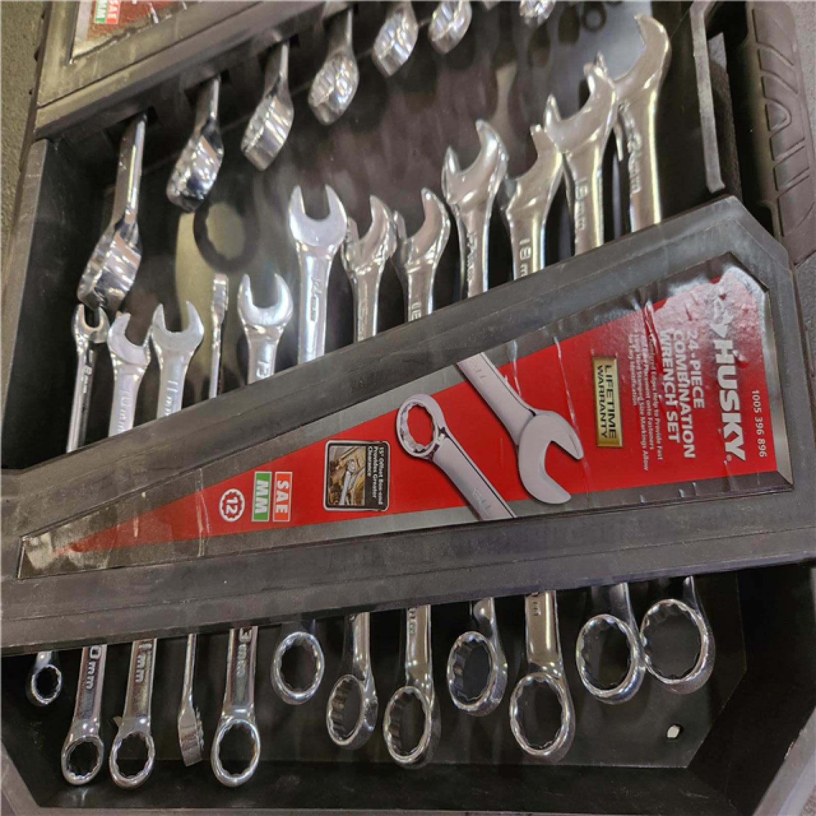 Phoenix NEW Husky 24-Piece SAE/Metric Combination Wrench Set