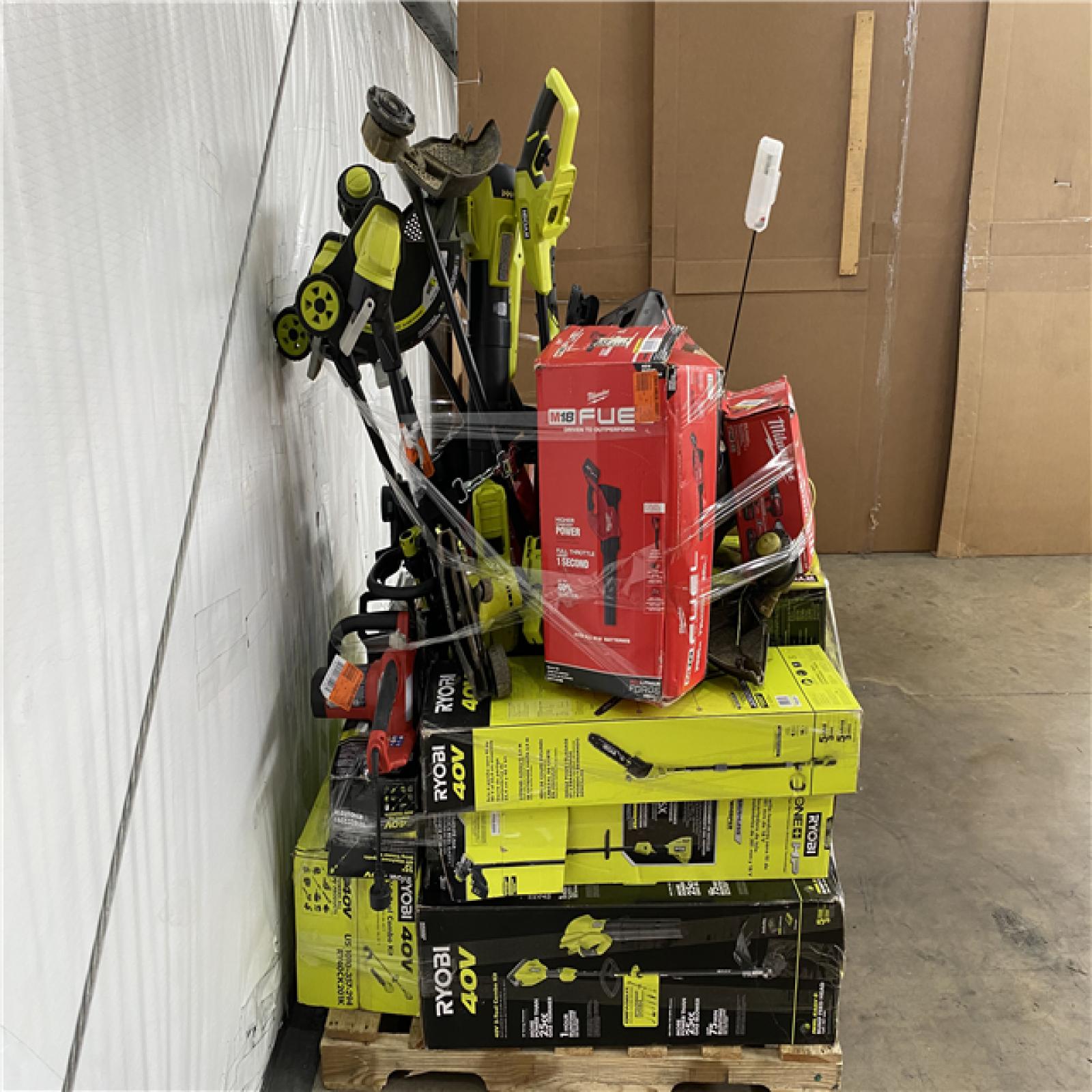 Houston Location AS IS - Tool Pallet