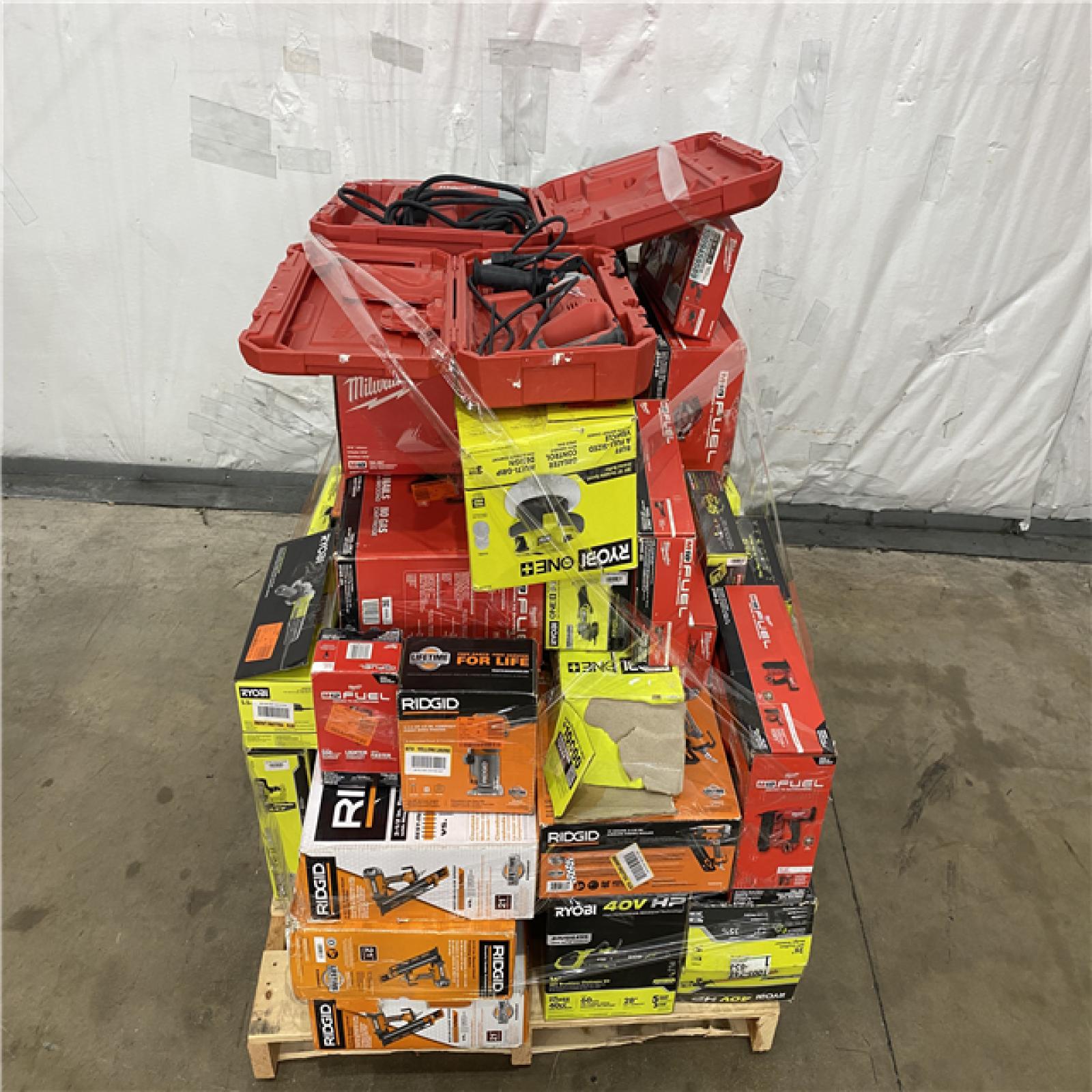 Houston Location AS IS - Tool Pallet