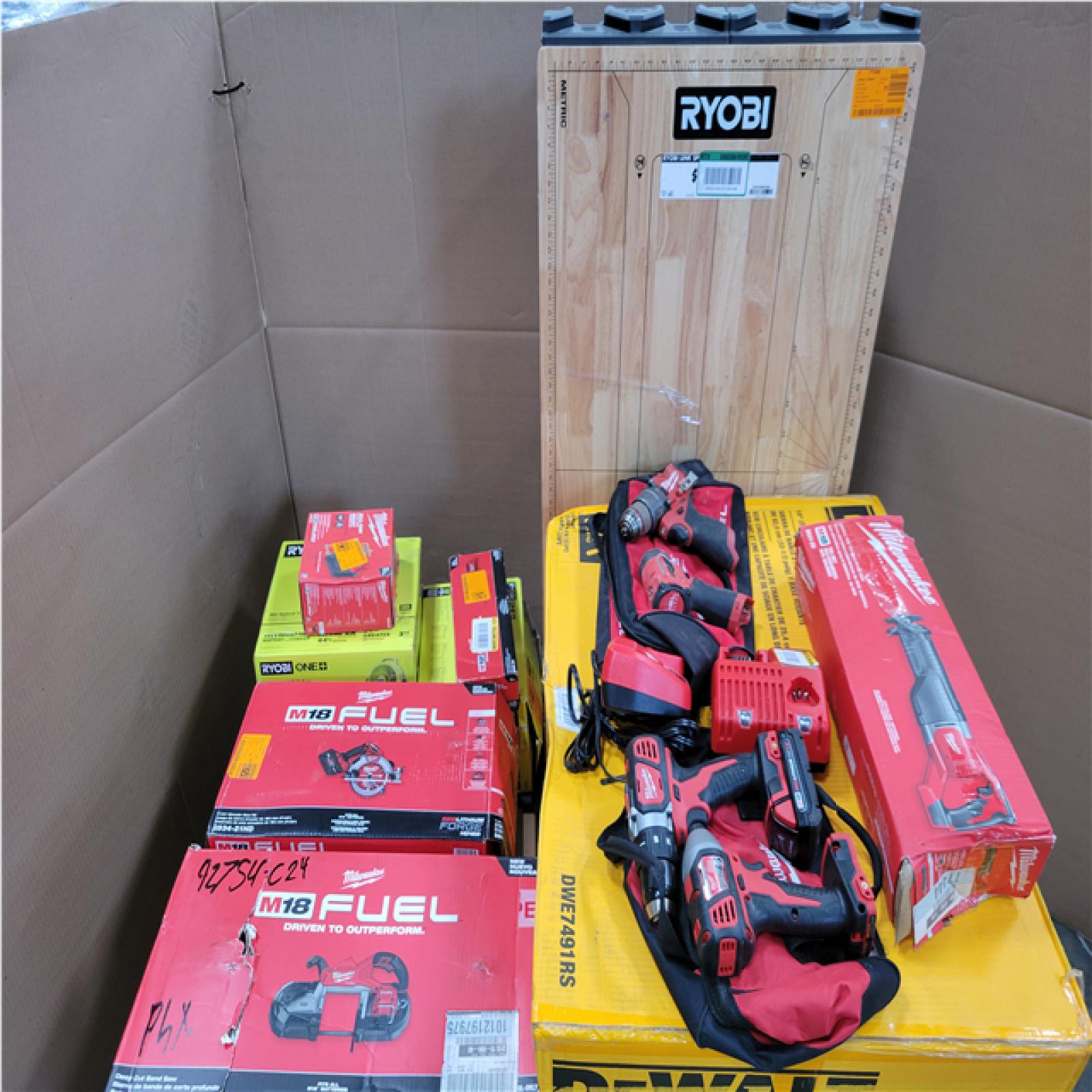 PHOENIX AS-IS TOOL PALLET