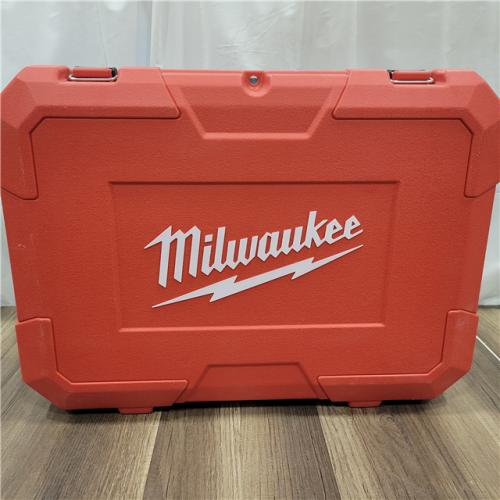 AS-IS Milwaukee 2674-22C - M18 Short Throw Press Tool Kit
