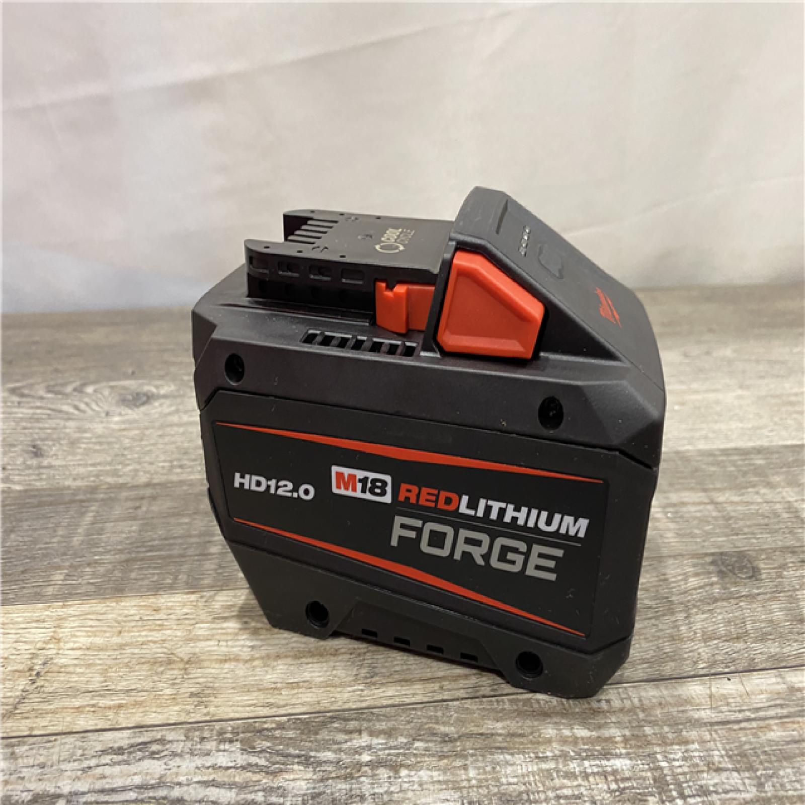 AS-IS Milwaukee 18-Volt Lithium-Ion REDLITHIUM FORGE Starter Kit