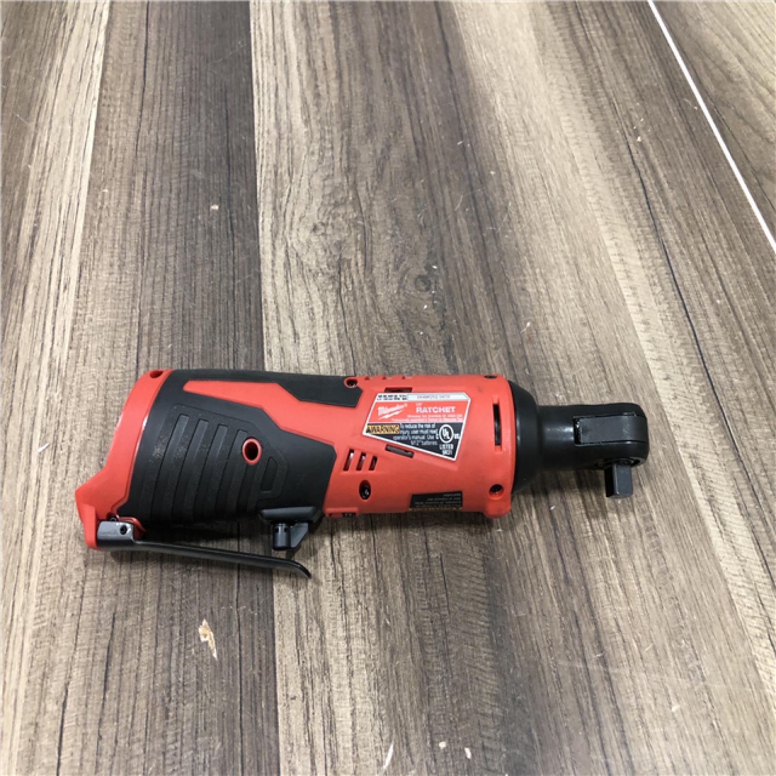 AS-IS Milwaukee M12 12V Lithium-Ion Cordless 3/8 in. Ratchet (Tool-Only)