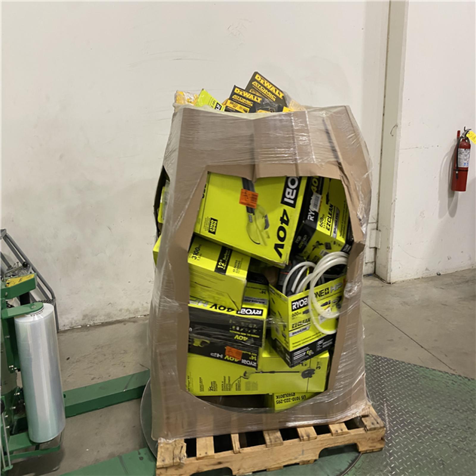 DALLAS LOCATION - AS-IS TOOL PALLET