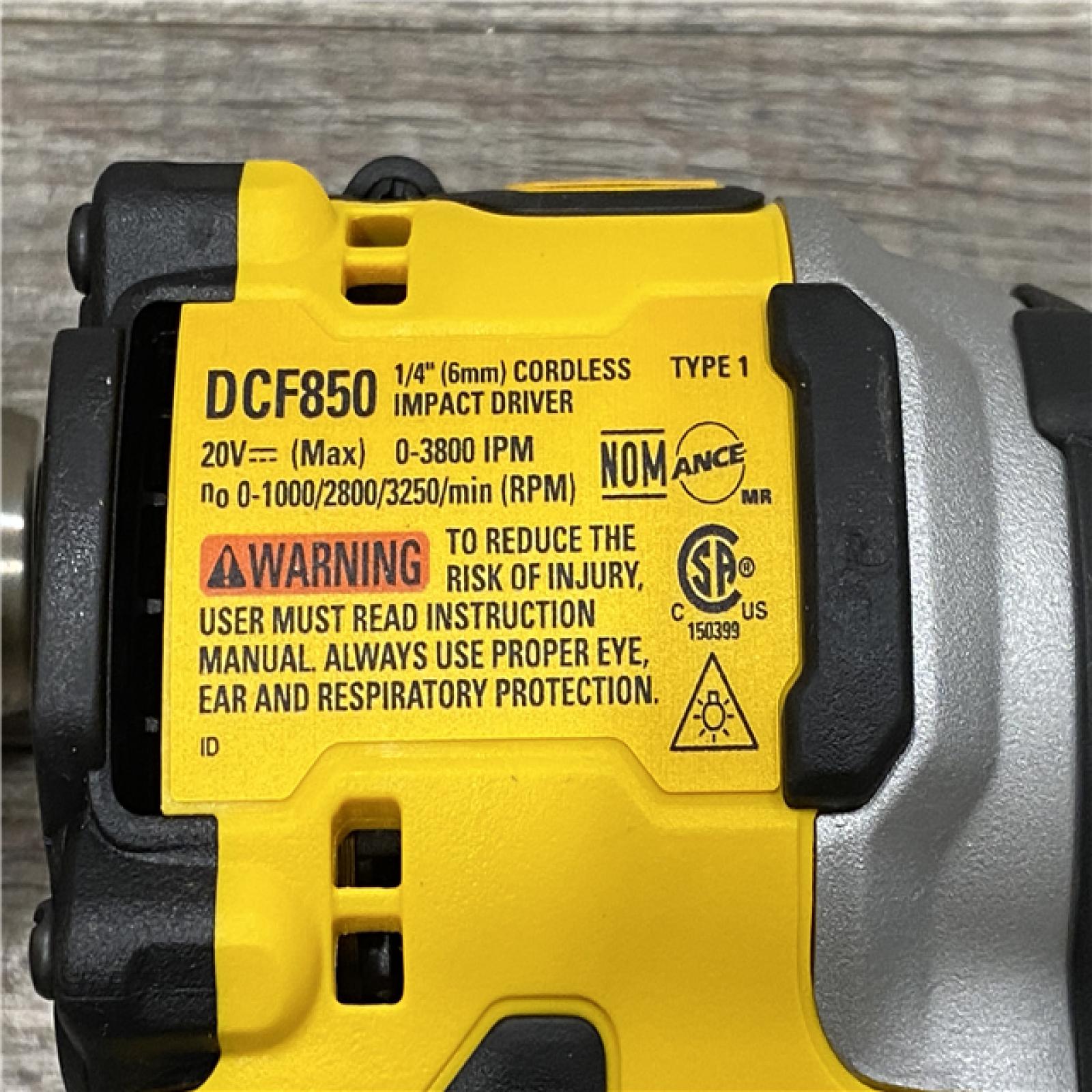 AS-IS DEWALT ATOMIC 20V MAX Lithium-Ion Cordless 2-Tool Combo Kit