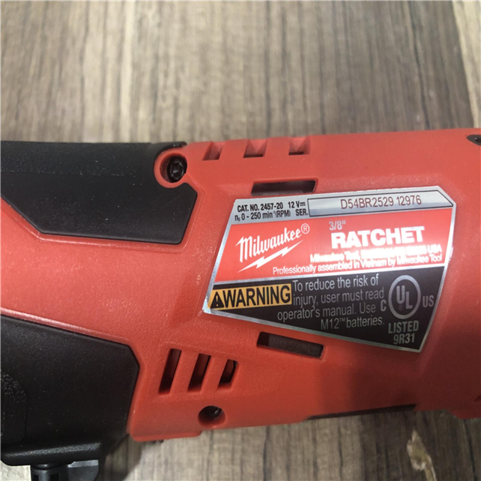 AS-IS Milwaukee M12 12V Lithium-Ion Cordless 3/8 in. Ratchet (Tool-Only)