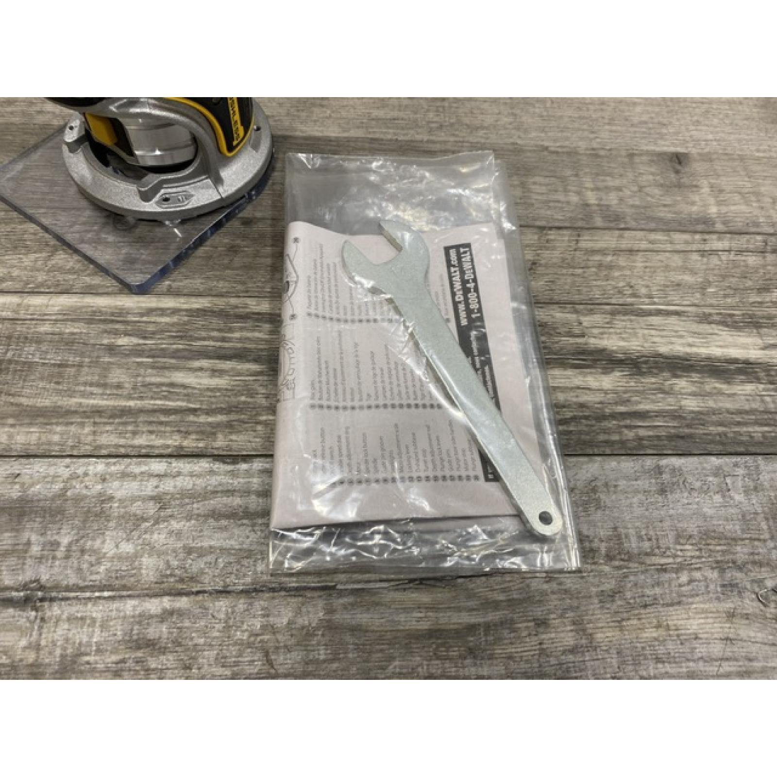 AS-IS DEWALT 20V MAX XR Cordless Brushless Fixed Base Compact Router (Tool Only)