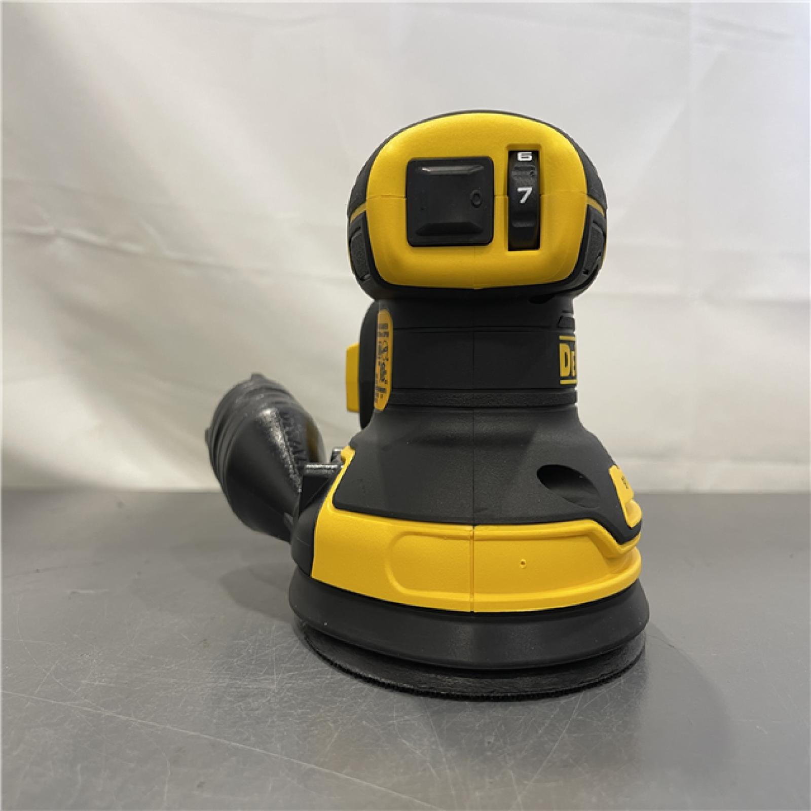 AS-IS - DEWALT 20V MAX XR Cordless Brushless 5 in. Random Orbital Sander (Tool Only)