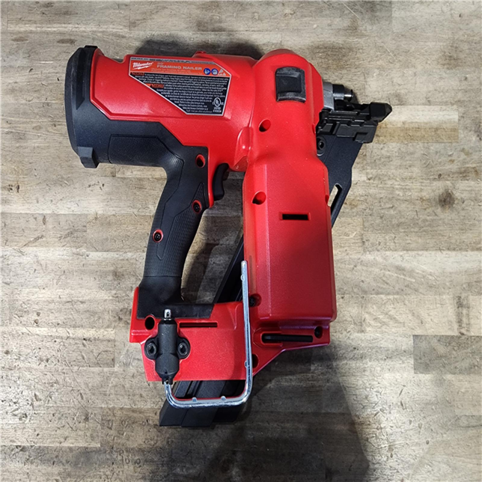 HOUSTON LOCATION - AS-IS Milwaukee M18 FUEL 30 Degree Framing Nailer (TOOL ONLY)